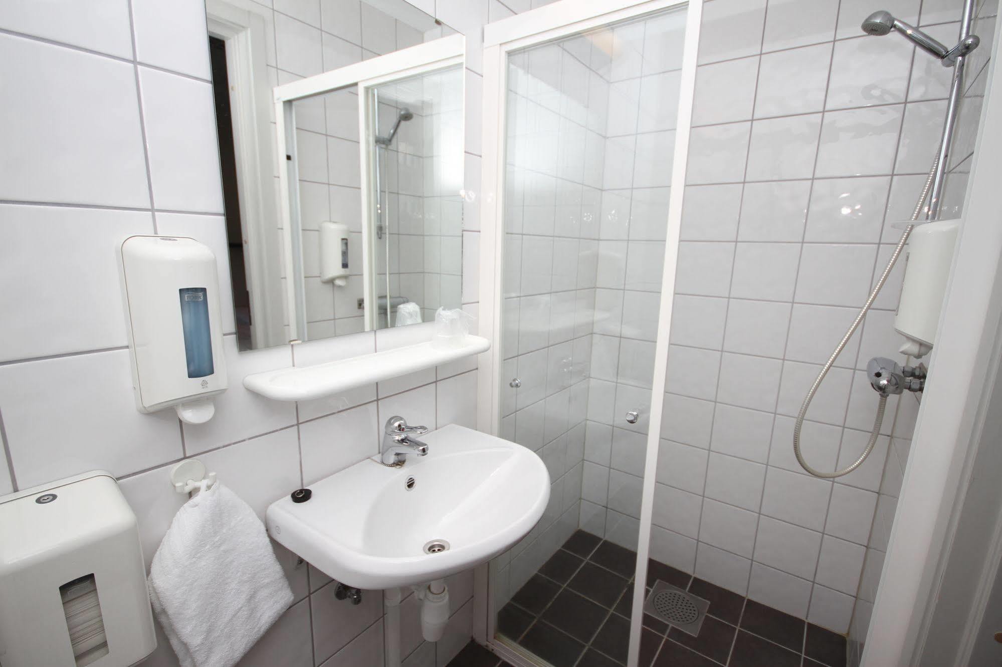 Hotell Fritidsparken Skien Esterno foto